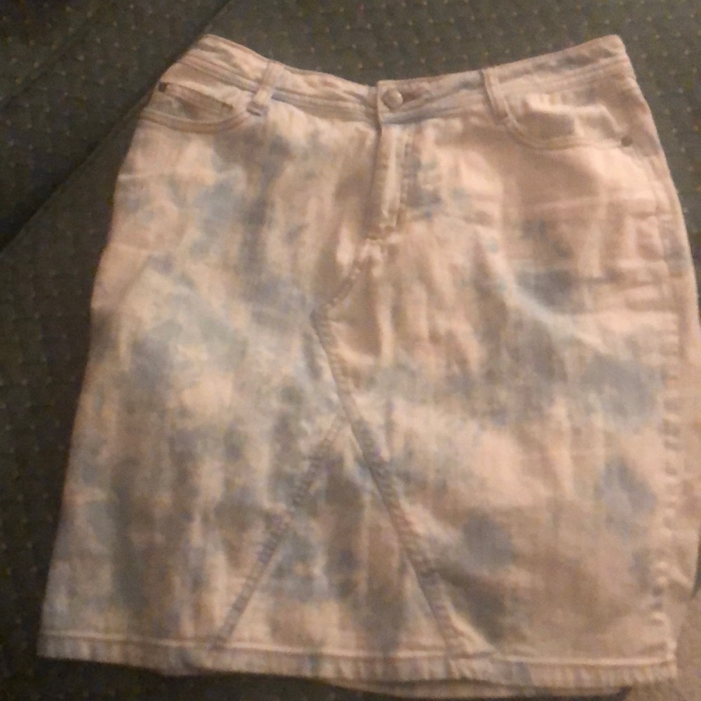 Stonewashed Jean skirt